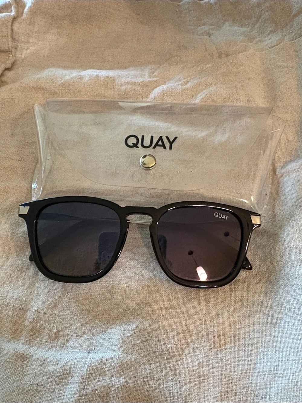 Quay Australia Black Sunglasses with Dark Lenses
